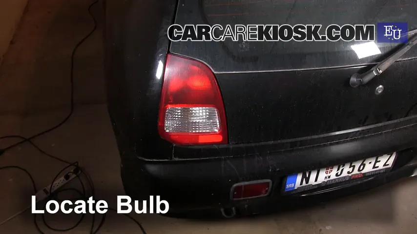 2003 Mitsubishi Colt GL 1.3L 4 Cyl. Lights Turn Signal - Rear (replace bulb)